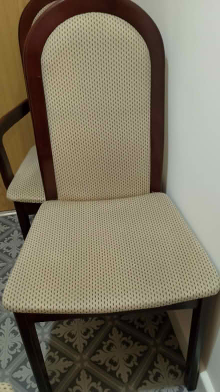 Photo of free Dining table and 4 chairs (Sankey Bridges WA5) #3