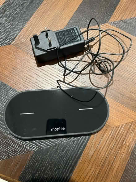 Photo of free Wireless Phone Charger (Near South Harrow station HA2) #1