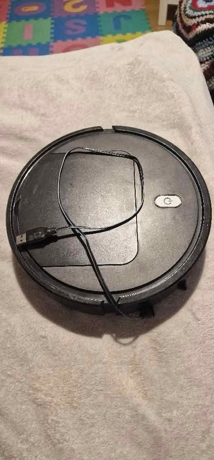 Photo of free Robot vacuum cleaner (Walthamstow E17) #1