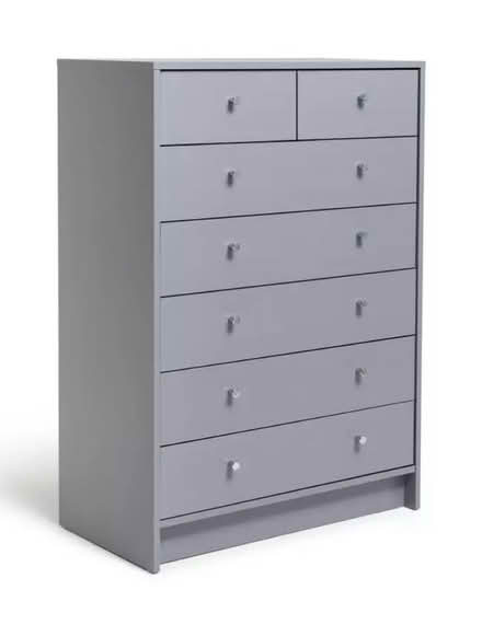 Photo of Chest of drawers (UB5 Northolt) #1