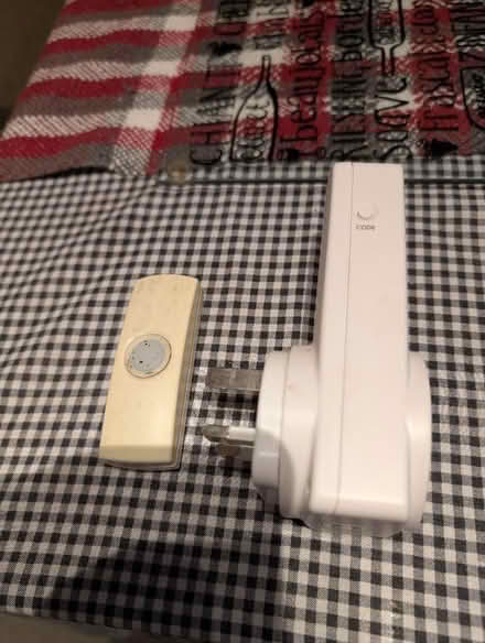 Photo of free Wireless doorbell and receiver (Cawston CV22) #1