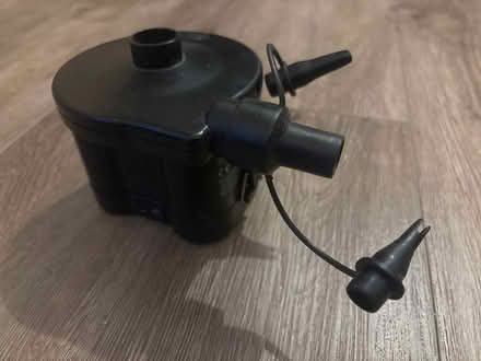 Photo of free Battery powered pump (Elmer End BR3) #1