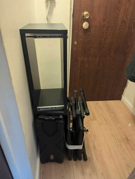 Photo of free Flight Case, Keyboard Benches, Rack (W54XZ) #1