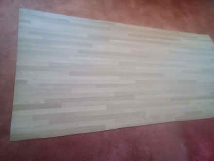 Photo of free floor Vinyl lino (Currie EH14) #1