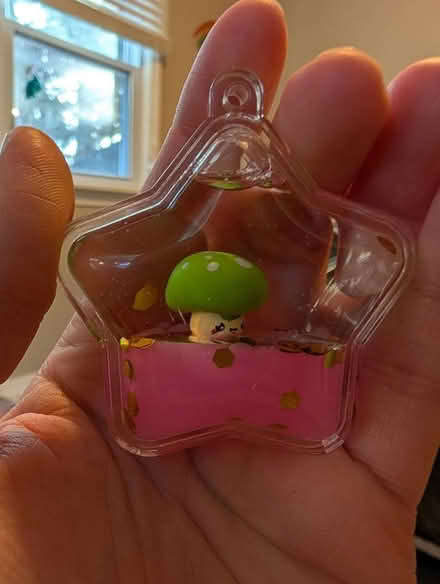 Photo of free Small toy trinket (Main St - Pleasant Ln Lombard) #1