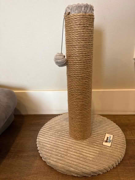 Photo of free Cat Scratching Post (West of Walmart on Blairsferry) #1