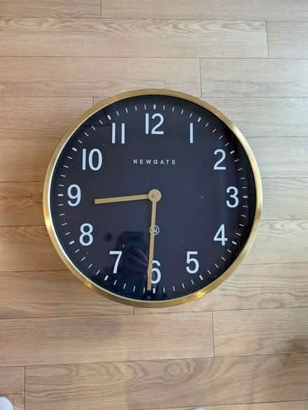 Photo of free Broken Newgate clock (Bethnal Green E2) #1
