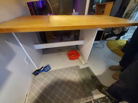 Photo of free Wood Table (Old Ottawa East) #1