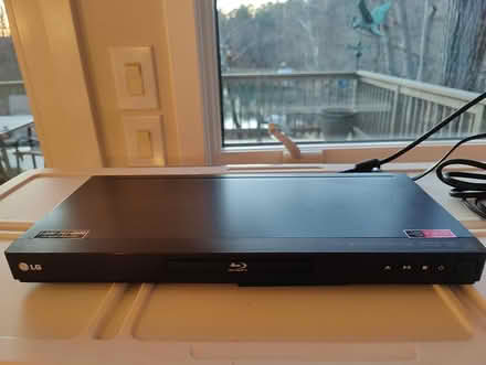 Photo of free LG Blu-Ray DVD player (Winchester Farms) #2