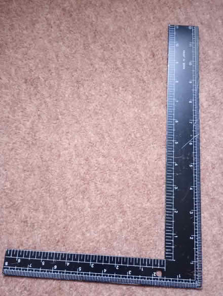 Photo of free Right angle cutting/measuring tool. (Castle MK40) #1