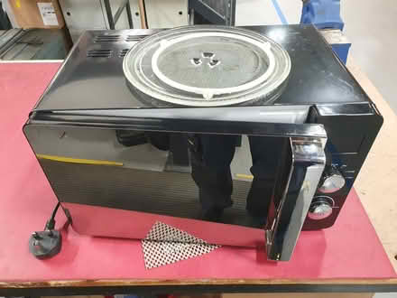 Photo of free Microwave oven (Rawtenstall BB4) #1
