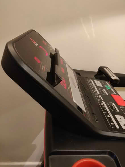 Photo of free Reebok Jet 100 Running Machine (Hornsey N8) #4