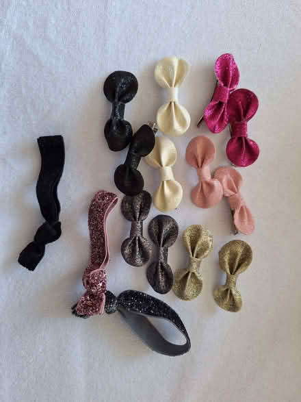 Photo of free Hair bows (Penwortham Lane PR1) #1