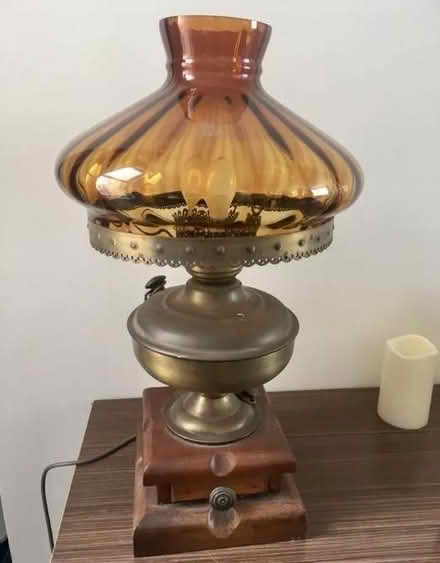 Photo of free Table lamp (Southend-on-sea SS1) #2
