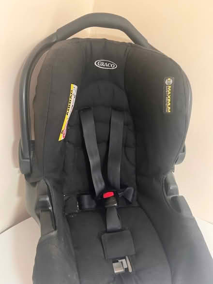 Photo of free Baby Car Seat (LA14) #2