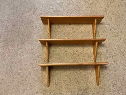 Photo of free Various shelves (New Malden KT3) #4