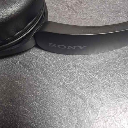 Photo of free Sony Headphones. Power button not working (Linden GL1) #1