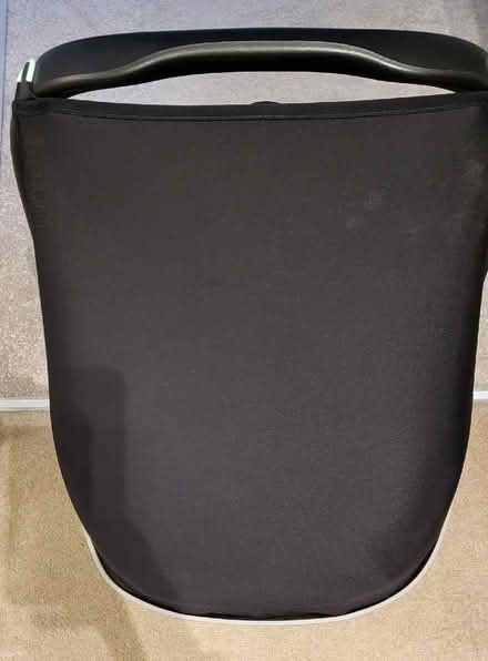 Photo of free Maxi Cosi Pebble Plus Car Seat (Fairfield Park SG5) #4