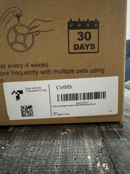Photo of free cat stuff (Rego Park) #1