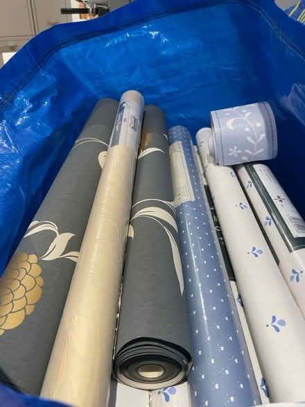 Photo of free Laura Ashley wallpaper (S11) #2