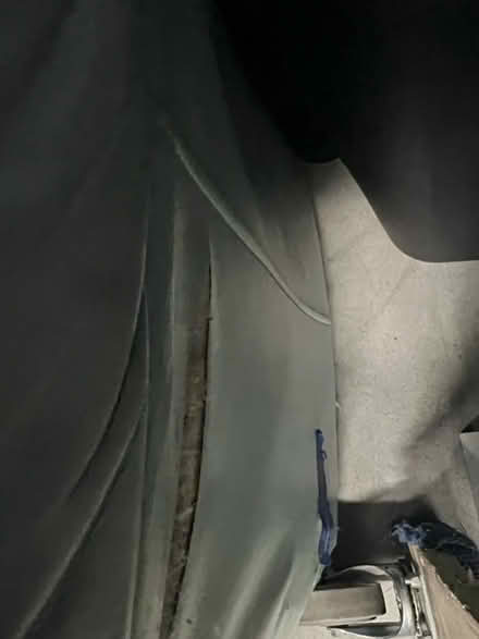 Photo of free Leather blue Confortable Chair (20748) #3