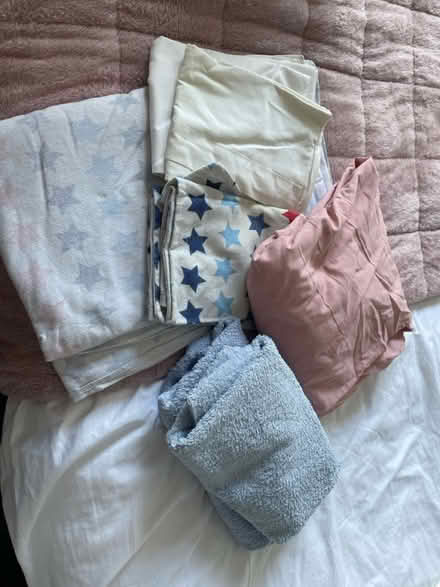 Photo of free Old Sheets and Blankets (Waterlooville) #1