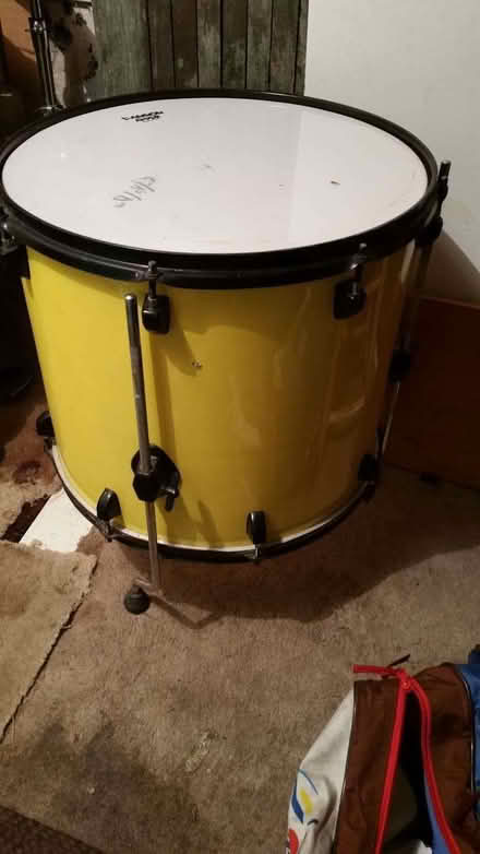 Photo of free Floor tom from drum kit (Trowbridge BA14) #1