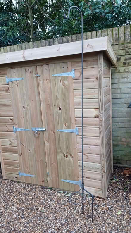 Photo of free Bird feeder stand (Molesey TW12) #1