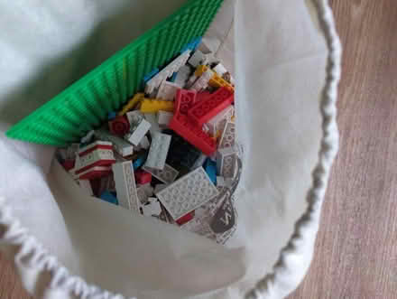 Photo of free Small bag of Lego (Hunmanby) #1