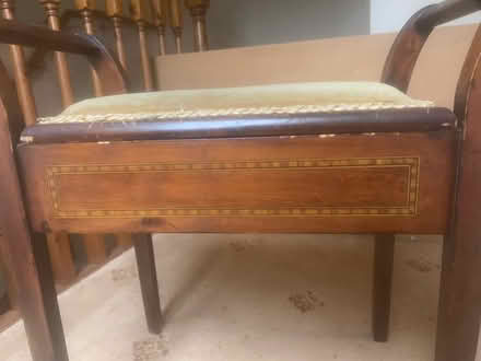 Photo of free Piano stool / seat (HD9 6) #4