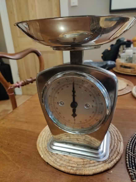 Photo of free Kitchen scales (Richmond TW9) #1
