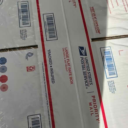 Photo of free Large Flat Rate Priority Mail boxes (Darien) #2