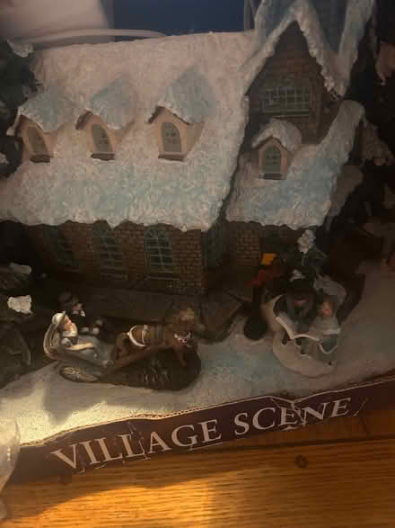 Photo of free Village Christmas scene (Rushwick WR2) #1