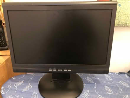 Photo of free Small computer monitor (Goldthorn Hill WV2) #1