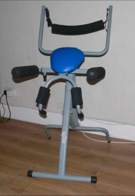 Photo of free Spine/vertebral stretching machine (KY1 Kirkcaldy) #1
