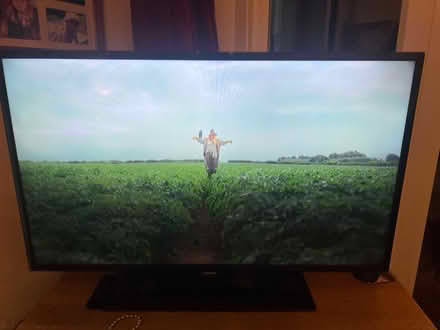 Photo of free TV (Park Street AL2) #1