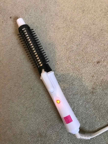 Photo of free Heated Curling wand (Thaxted CM6) #1