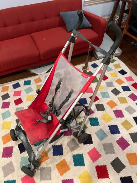 Photo of free UPPAbaby G-LITE “umbrella” stroller (Woodley Park, DC) #1