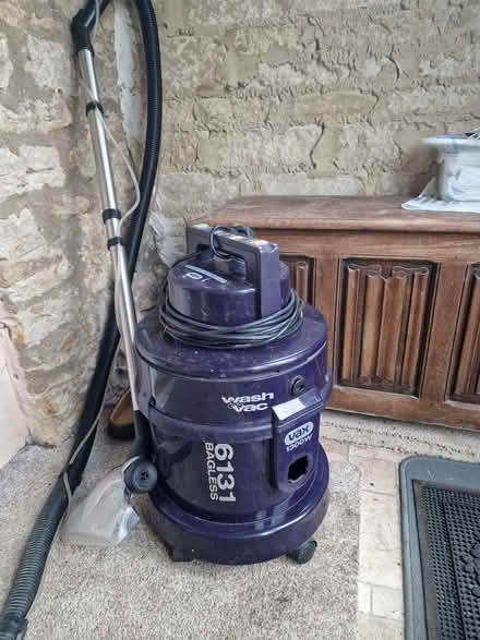 Photo of free Vax Carpet cleaner (Horsley GL6) #1