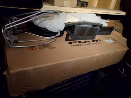 Photo of free Bike box and foam (Midtown/Boulevard Park) #1