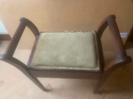 Photo of free Piano stool / seat (HD9 6) #3