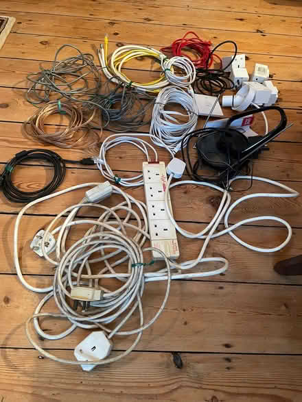 Photo of free Cables, leads, hi-fi speaker wire. (Sydenham SE26) #1