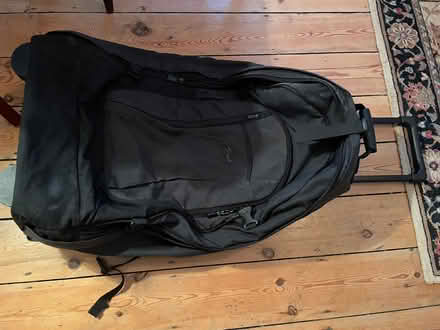 Photo of free Eagle Creek rolling bag, wheel broken (Sydenham SE26) #2