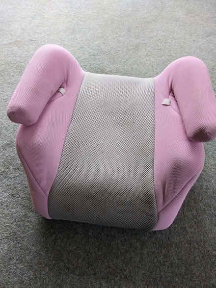 Photo of free Child car seat (Alderley Edge SK9) #1
