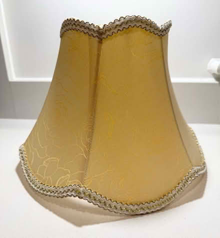 Photo of free Small lampshade (Chipping Barnet EN5) #2