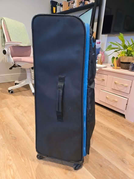 Photo of free Suitcase (Hurst RG10) #2