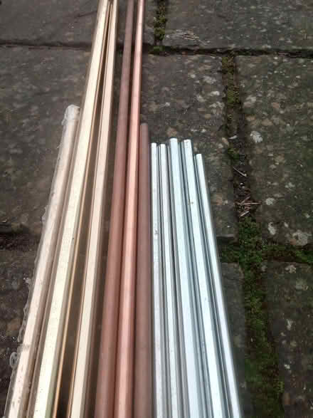 Photo of free collection of metal tubing, pipe (Henlow SG16) #2