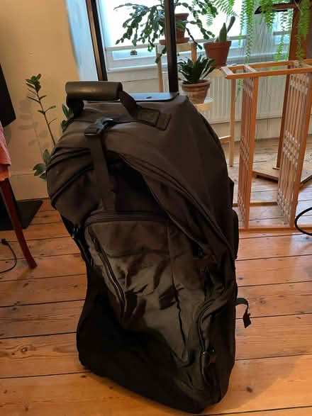 Photo of free Eagle Creek rolling bag, wheel broken (Sydenham SE26) #1
