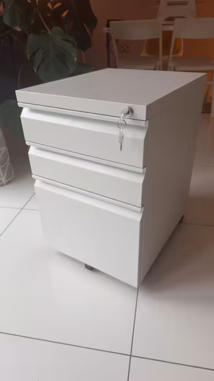 Photo of free Under desk filing cabinet (Crystal Palace SE19) #1