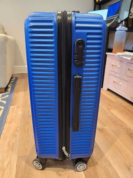 Photo of free Suitcase (Hurst RG10) #2